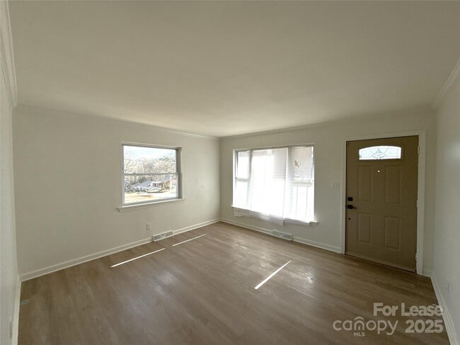 1928 Russell Ave in Charlotte, NC - Building Photo - Building Photo