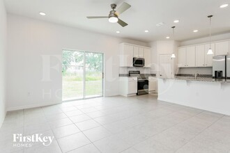 1184 Spokane Pt in Kissimmee, FL - Building Photo - Building Photo