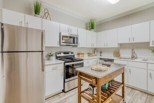 Pavilions at Silver Sage Apartments