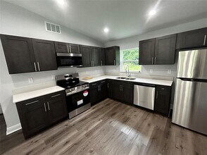 2855 SE 146th Pl in Summerfield, FL - Building Photo - Building Photo