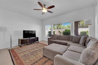 821 Titan Peak Pl in Las Vegas, NV - Building Photo - Building Photo