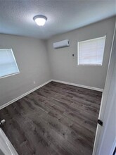 1320 N Combee Rd in Lakeland, FL - Building Photo - Building Photo