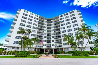 2800 N Flagler Dr in West Palm Beach, FL - Foto de edificio - Building Photo