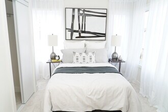 Element Townhomes in London, ON - Building Photo - Building Photo