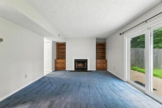 29 Oneonta Dr in Newport News, VA - Building Photo - Building Photo