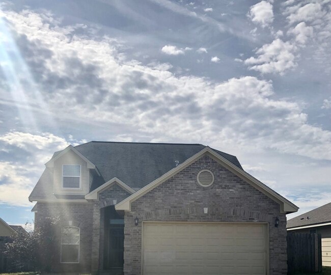 property at 2498 Horse Shoe Dr