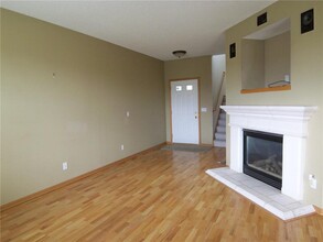 9036 Garland Ln N in Maple Grove, MN - Building Photo - Building Photo