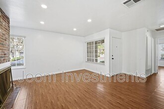 41 Orchard in Irvine, CA - Building Photo - Building Photo