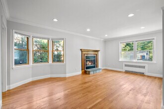 528 N Wagner Ave in Mamaroneck, NY - Building Photo - Building Photo