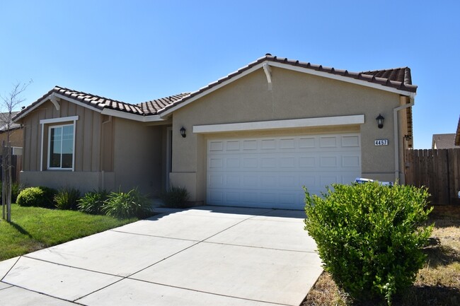 4457 Jennifer Wy in Merced, CA - Building Photo - Building Photo