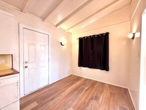 546 N 5th St in Banning, CA - Building Photo - Building Photo