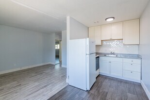 Newly Renovated Vallejo Terrace in Vallejo, CA - Building Photo