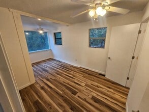 613 Glenn Ferry Rd in Fair Play, SC - Building Photo - Building Photo