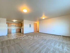 5112 4th Ave N in Great Falls, MT - Building Photo - Building Photo