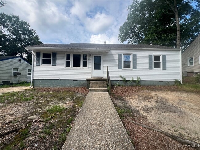 property at 1302 Roanoke Ave