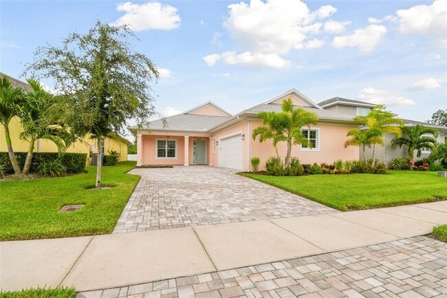 2973 Breezy Meadows Dr in Clearwater, FL - Building Photo - Building Photo