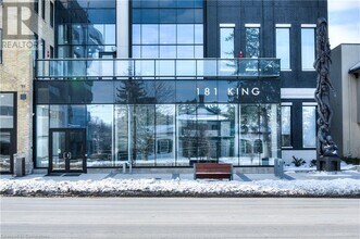181 King St S in Waterloo, ON - Building Photo - Building Photo