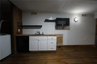 528 Rankin St NE in Atlanta, GA - Building Photo - Building Photo