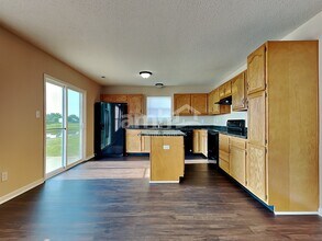 1439 Round Lake Rd in Greenwood, IN - Building Photo - Building Photo