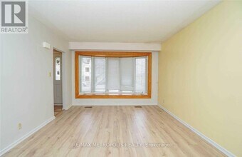 1385 Park Rd S in Oshawa, ON - Building Photo - Building Photo