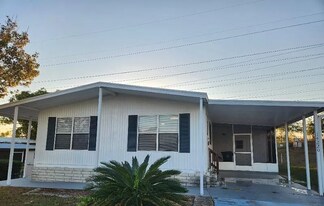 14220 Brookridge Blvd in Brooksville, FL - Building Photo