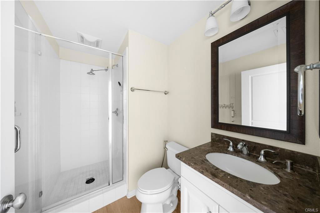 24 Lacebark in Irvine, CA - Building Photo