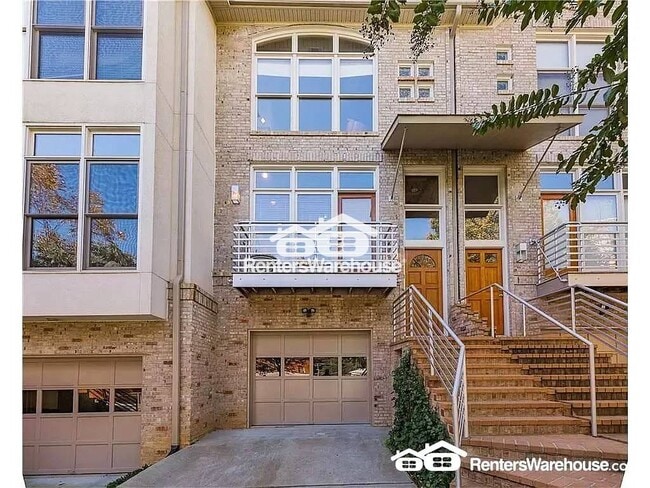 1329 Peachtree View NE in Atlanta, GA - Building Photo - Building Photo