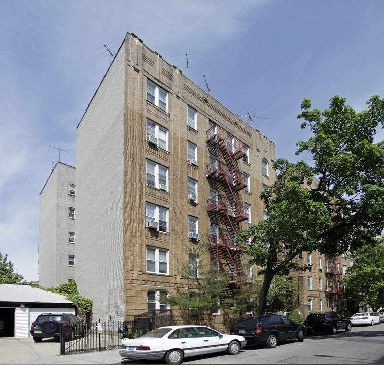 1580 E 19th St in Brooklyn, NY - Building Photo