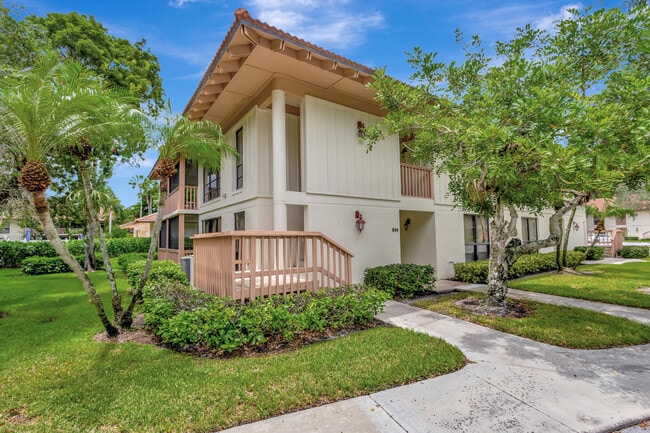 property at 618 Brackenwood Cove