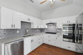 501 Meadowood Ln in Coppell, TX - Building Photo - Building Photo