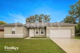 653 Parakeet Ct in Poinciana, FL - Building Photo
