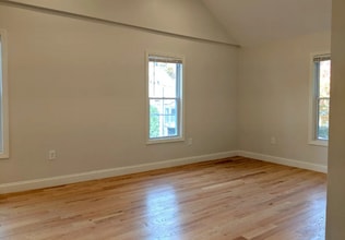 44 Cogswell Ave, Unit 2 in Cambridge, MA - Building Photo - Building Photo