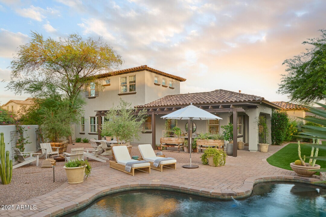 18388 N 93rd Pl in Scottsdale, AZ - Building Photo