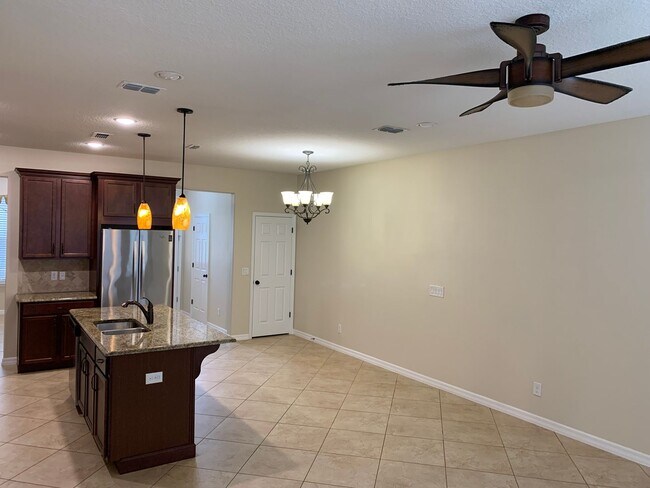 8434 Iron Mountain Trail in Windermere, FL - Building Photo - Building Photo