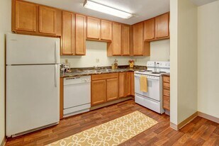 Conifer Grove in Anchorage, AK - Building Photo