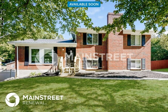 3702 Iron Horse Way