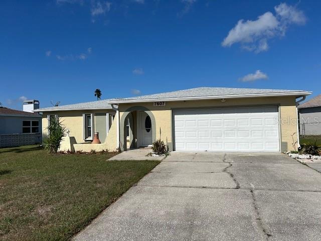 7607 Vienna Ln in Port Richey, FL - Foto de edificio