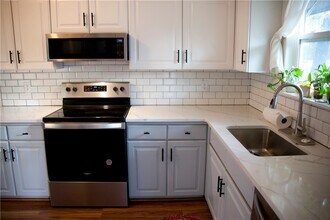 34 Basore Dr in Bella Vista, AR - Building Photo - Building Photo