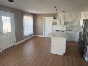 4243 Tahiti Dr in Hernando Beach, FL - Building Photo - Building Photo