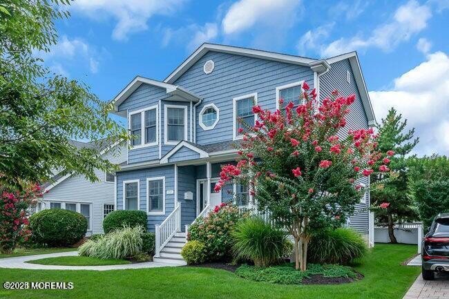 207 Pennsylvania Ave in Spring Lake, NJ - Building Photo