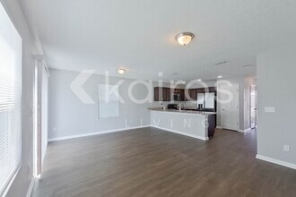 1311 Mull St, Unit 28B in Jacksonville, FL - Building Photo - Building Photo