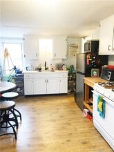 93 French St in Fairfield, CT - Building Photo - Building Photo