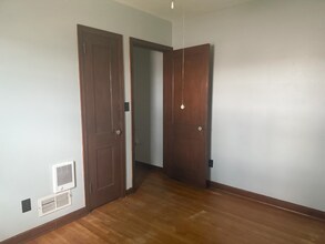 502 S Washington St in Redwood Falls, MN - Building Photo - Building Photo