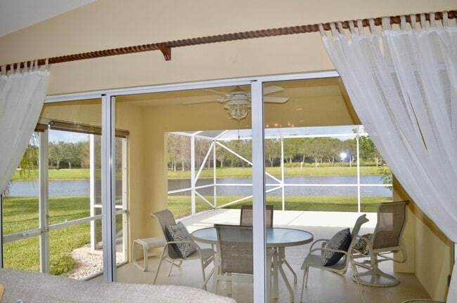 3787 SE Big Bend Terrace in Hobe Sound, FL - Building Photo - Building Photo