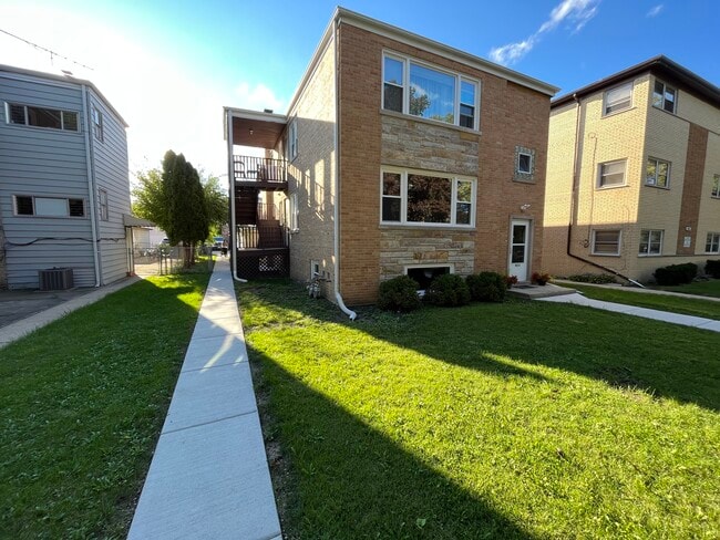 8212 Kilpatrick Ave, Unit 2