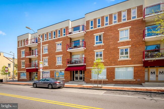 911 S Charles St in Baltimore, MD - Building Photo - Building Photo