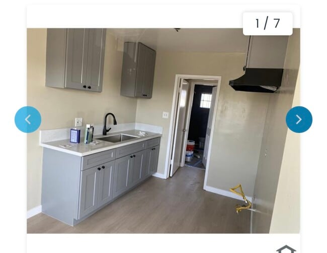 6634 California Ave, Unit Apt in Bell, CA - Foto de edificio - Building Photo