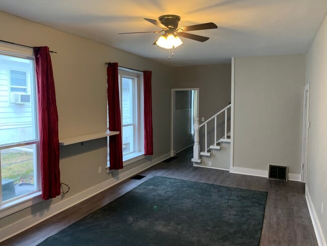 121 E Jackson St, Unit 121 E Jackson in Plymouth, IN - Building Photo - Building Photo