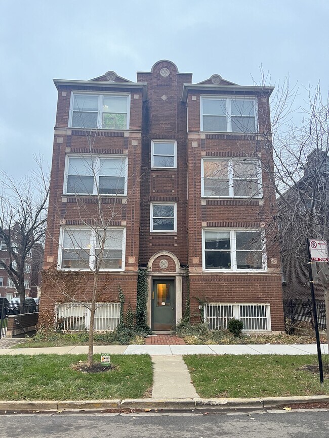 4500 N Troy St Rentals in Chicago, IL