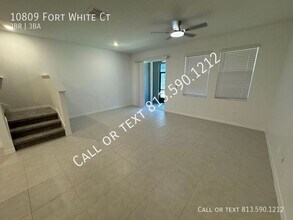 10809 Ft White Ct in Tampa, FL - Building Photo - Building Photo